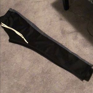 Men’s trendy joggers  BLK - size LRG
